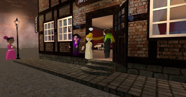 Foremothers-Cafe_Event_VR-Author_Helen-Lundstrom_Erwin-Sour_milk_in_sheeps_wool (10) Author Helen Lundström Erwin thanks Cause + Christi and invites guests to her virtual reality café