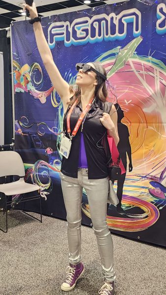 Christi in the Magic Leap 2 checking out Figmin XR